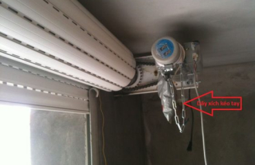 LÀM THẾ NÀO ĐỂ ĐÓNG MỞ CỬA CUỐN KHI MẤT ĐIỆN